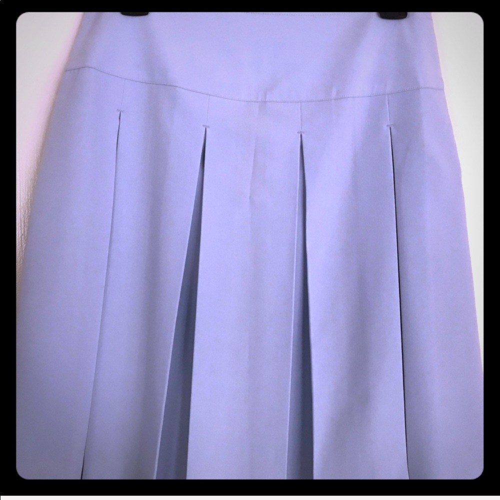 GRACE  ELEMENTS , size 4 blue light mini skirt, New !